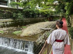 -月光园游月山庄