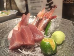 -铭牛烧肉·和牛海鲜自助(高新月牙湖店)
