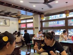 -长人馄饨铺(解放街店)