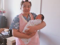 -爱贝佳母婴护理服务中心·月嫂育儿嫂(鲁迅路店)