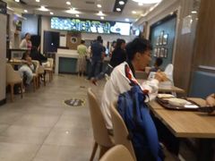 大堂-魏家凉皮(梨园店)