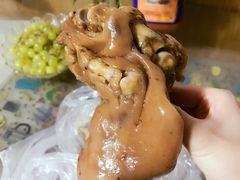 猪蹄-土门八珍烤鸡腊味店(土门老店)
