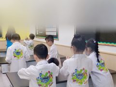 -神奇科学家STEAM科学实验科创赛事机器人编程逻辑思维MadScience(长宁来福士校区)