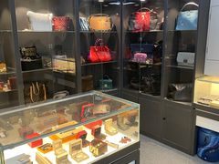 -用真奢侈品名表名包回收中心(朝阳万达店)