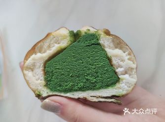 #茉莉抹茶碱水球 这家的碱水皮算软韧密实的