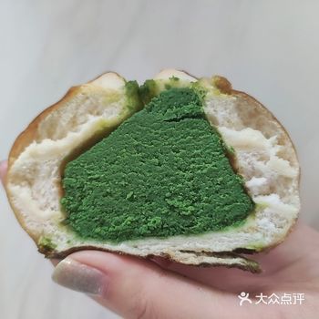 #茉莉抹茶碱水球 这家的碱水皮算软韧密实的