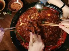 -黄潇洒老火锅(九眼桥宏济巷店)