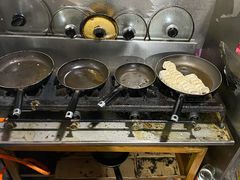 -无名氏宵夜小摊(祝家三姐妹馄饨店)