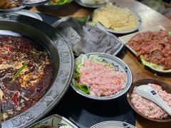 -重庆故事姊妹老火锅(财经学院店)