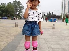 -乐翔轮滑(中庚漫游城店)