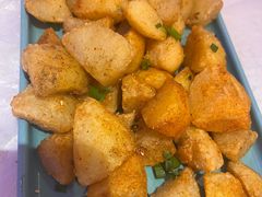 -肥肥虾庄·金牌油焖大虾(首义路店)