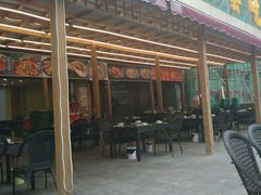 -去吃小龙虾·江湖菜·烧烤(南滨路店)