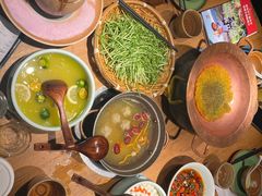 -吃饭皇帝大土家民族菜(正大广场店)