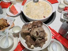 -三人行骨头王火锅(长寿店)
