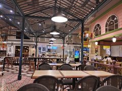 大堂-大食代美食广场(上海中心店)