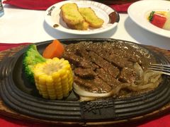 -爱丽丝牛排西餐厅(光谷步行街店)
