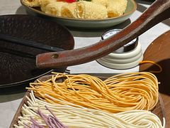 -芸山季·云南山珍菌火锅(人民广场来福士店)