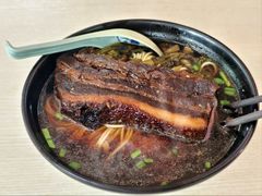 -小龙大肉面馆