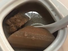 眉豆章鱼莲藕龙骨汤-汤城小厨•粤菜•靓汤(苏州街店)