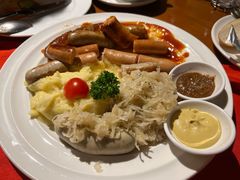 -申德勒加油站餐厅(三里屯北小街店)