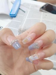 -晨·艺美甲美睫
