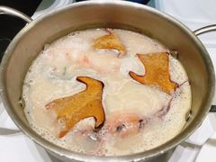 -红鼎豆捞·非遗鲍皇汤火锅(宝丰路店)