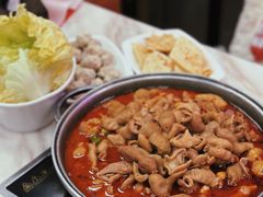 -彭记铁锅肥肠(东四总店)
