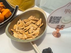 -桂满陇·手作小笼包&江南叫花鸡(中山公园店)