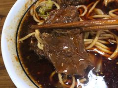 极品牛肉面-蒋六十八梯眼镜面(狮子坪店)