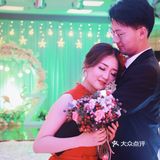这是婚后第一年，很高兴也很满足