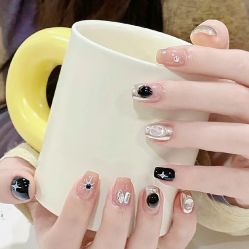 -悦指间美甲美睫美肤