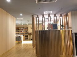 -涂tu指甲日式美甲美睫店