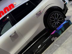 -阿胡BOP保镖隐形车衣(静安旗舰店)