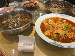 -易老九江湖菜(北滨一路店)