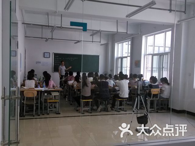 aAAxfevYEsdAKbteL2P_fpmqrE8A9w-lDwRuvrb59uEGTp4iU6Xb8JfZa2ro660WkhpGKbl7SnIdsE7_fHOdUg.jpg