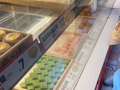 -東更道点心行(利客来店)