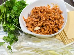 京酱肉丝-五谷丰登农家院·地道胶东菜·海鲜烧烤(威海店)