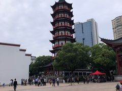 -绳金塔
