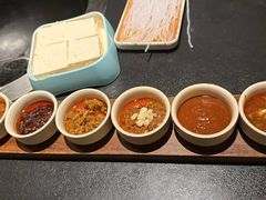 -蘸小院铁锅炖·蘸酱菜·东北菜(怀远门店)