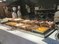 -红透天牛排海鲜自助(长和国际直营店)