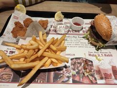 -The Habit Burger Grill 哈比特汉堡(爱琴海店)