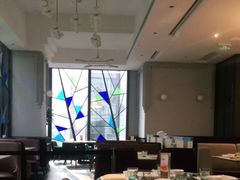 -港丽餐厅(高德置地店)