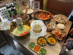 -毛肚向右·川渝毛肚王(经开永旺店)