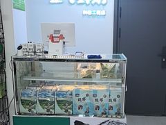 -正飞鲜奶(吐鲁番路店)