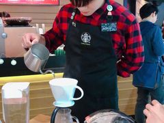 -星巴克(广州中华广场B1层店)