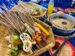 -马路边边串串香(双井直营店)