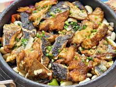 煎焗万绿鱼头-年辉渔村·非遗传承餐厅(新丰江店)