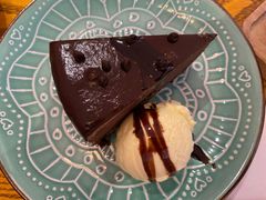 朗姆酒巧克力蛋糕-飞石咖啡(帝壹城店)