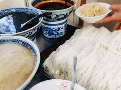 -天发芽·何记葫芦头泡馍·传统小吃(报恩寺街店)