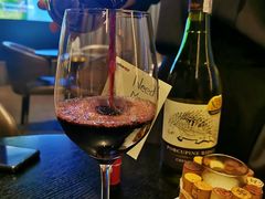 -wineapp葡萄酒餐吧(外滩金融中心店)